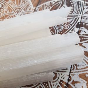 Selenite Rod aka Kindling (assorted. approx. 9.8-10.3x1.8-2.8x1.3-2.3cm)