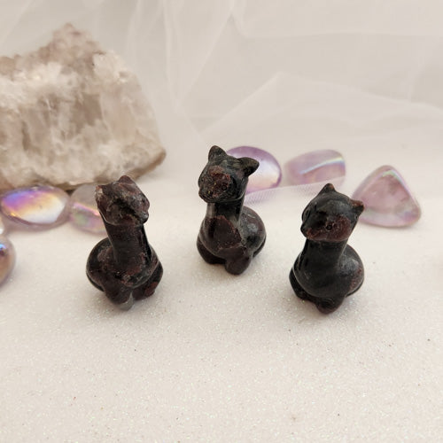 Crystal Alpaca (assorted. approx. 3.9-4.1x1.8-2x2-2.3cm)