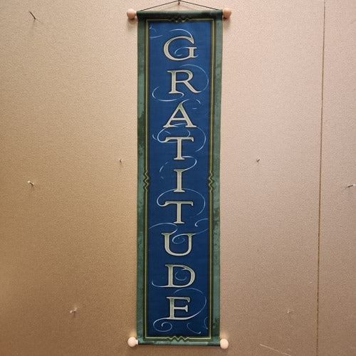 Gratitude Affirmation Banner (approx. 60x15cm).