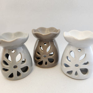 Floral Cut Out Oil and Wax Burner