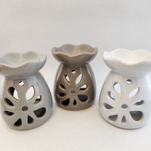 Floral Cut Out Oil and Wax Burner (assorted)