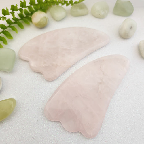 Rose Quartz Gua Sha Massage Tool (assorted. approx. 10x5cm)