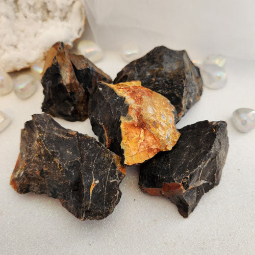 Black Onyx Rough Rock (assorted. approx. 6.3-10.5x5.3-7.9cm)