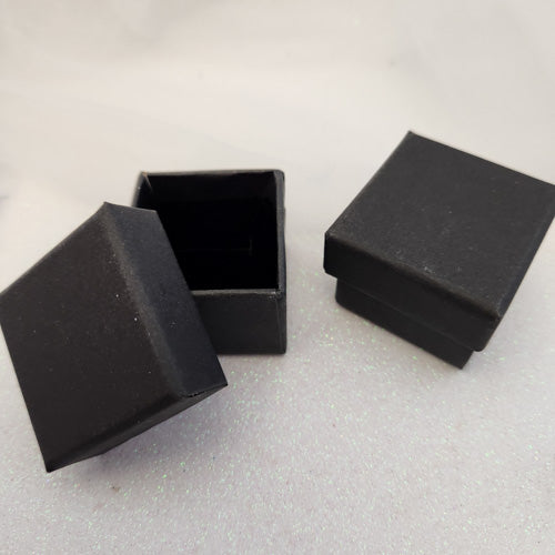 Black Ring Box (approx. 4.3x4.3cm)