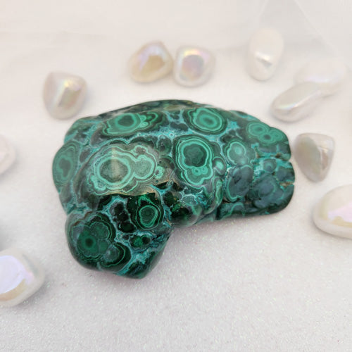 Malachite Polished Free Form (approx. 10.2x7.3cm)