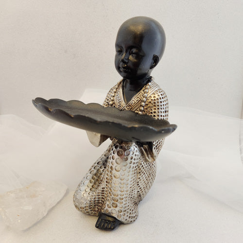 Monk with Offering Plate (approx. 22x15cm)
