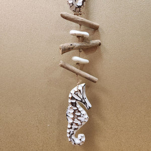 Seahorse Whitewash Driftwood Hanging