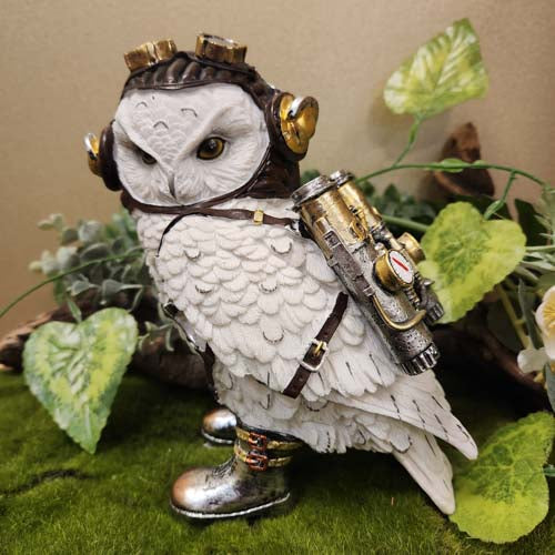 Steampunk Owl with Jet Pack (white. approx. 20x16cm)