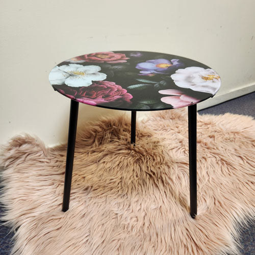 Flowers Glass Table (approx. 40x40x40cm)