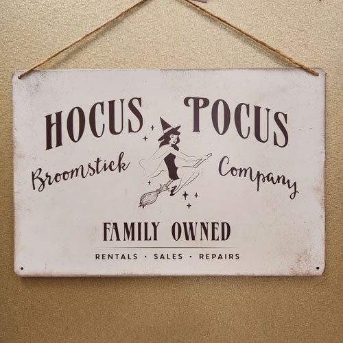Hocus Pocus Metal Sign (approx.30 x 20 cm)