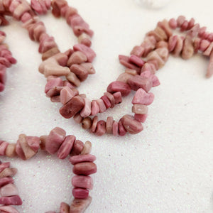 Rhodonite Polished Chip Bead Strand