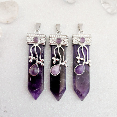 Amethyst Pendant (assorted. set in silver metal)