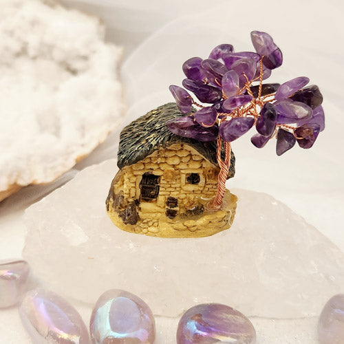 Fairy Cottage with Amethyst Tree (approx. 6x5cm)