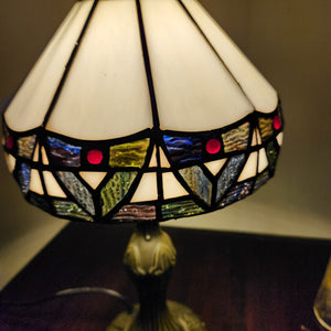 Beautiful Tiffany Style Table Lamp