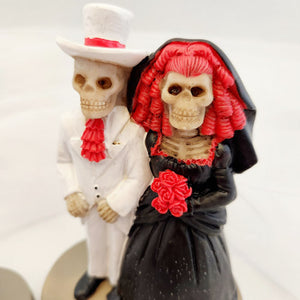 Skeleton Bride and Groom