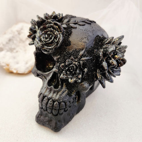 Black Skull with Flowers (approx. 14cm)