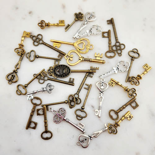 Steampunk Key Charm for Crafting & Jewellery (assorted designs & sizes)