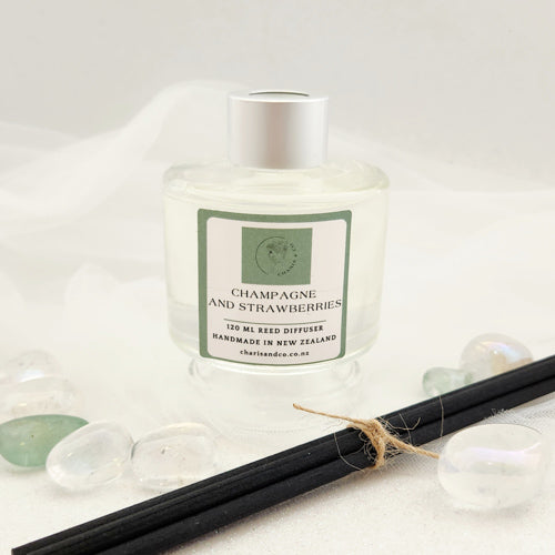 Champagne & Strawberries Reed Diffuser (handcrafted in Aotearoa New Zealand. 120ml)