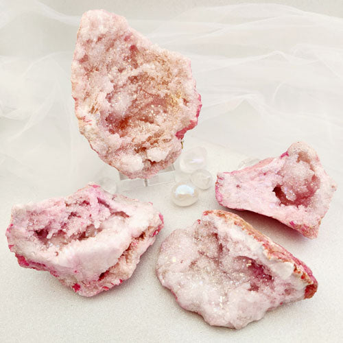 Pink Quartz Cluster (lasered. assorted. approx.8.9-13.2x7.6-9.9cm)