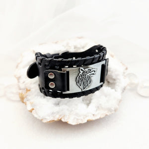 Wolf Leather & Pewter Look Bracelet