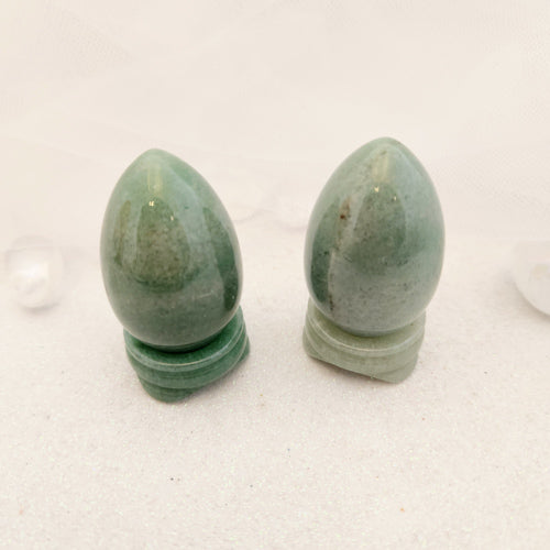 Green Aventurine Egg & Base (assorted. approx. 5.4x3cm)