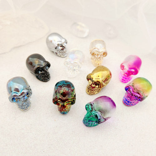 Iridescent Glass Skull (assorted colours. approx. 2x1.5cm)