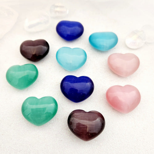 Cats Eye Heart (man made. assorted colours. approx.  3 x 2.5cm)