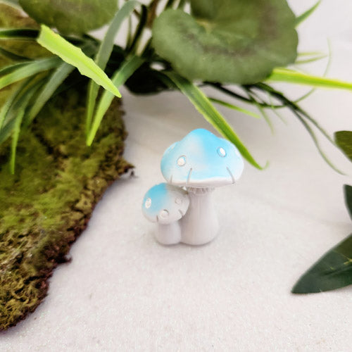 Cute Blue Fairy Garden Mushroom (approx. 4x3.2cm)