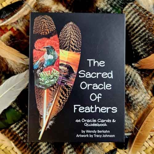 The Sacred Oracle of Feathers Cards (44 cards and guide book)