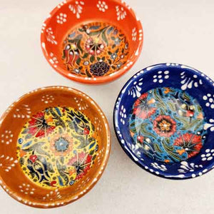 Turkish Hand Painted Colourful Dishes (set of 6. approx. 8cm)