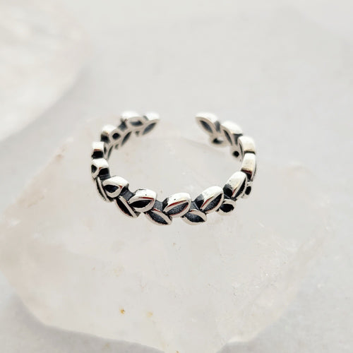 Leaf Ring (adjustable. sterling silver)