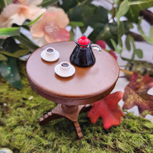 Fairy Garden/Dolls House Tiny Coffee Percolator & Cups Set (resin. jug. approx.1.6x1.5cm)