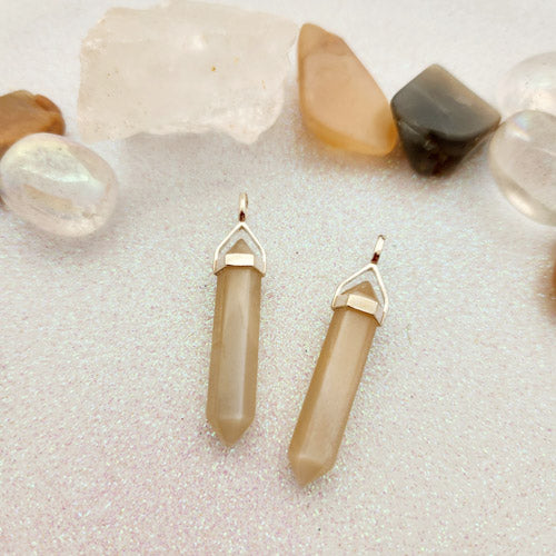 Mocha Moonstone Point Pendant (sterling silver. assorted)