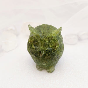 Peridot Chips in Resin Owl