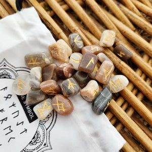 Moonstone Runes Set