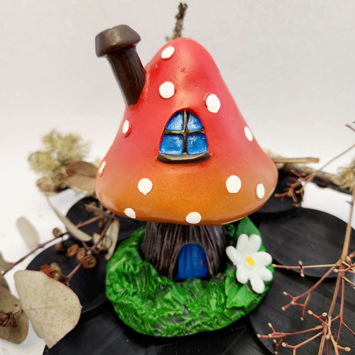 Red Smoking Toadstool Incense Cone Holder (approx. 12x8.5cm)