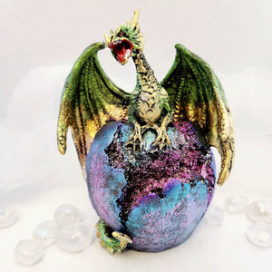 Dragon on Geode with LED