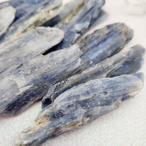 Blue Kyanite Blade (assorted, approx. 6.3-10.6x1.9-4.8cm)