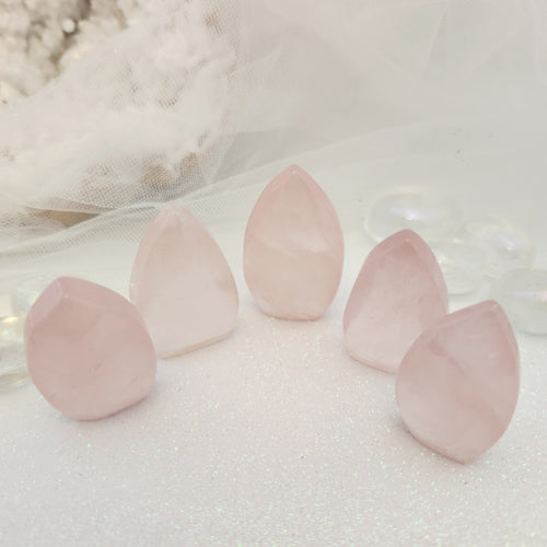 Rose Quartz Flat Flame (assorted. approx 3.9-4.6x2.4-2.7cm)