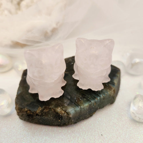 Rose Quartz Cat (assorted. approx 3.8-3.9x3.2-3.6cm)