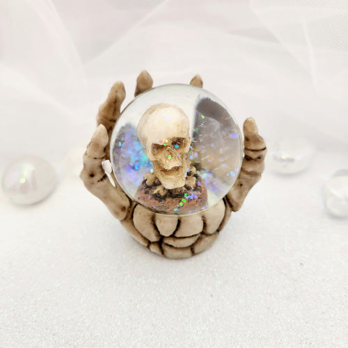 Skull Snow Globe (approx. 6.5x6cm)