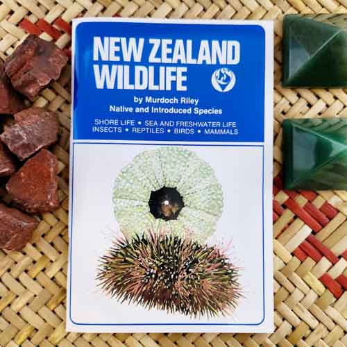 New Zealand Wildlife Pocket Guide - Native and Introduced Species