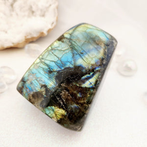 Labradorite Free Form