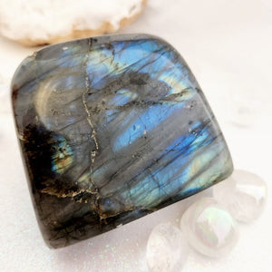 Labradorite Free Form