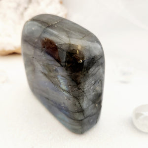 Labradorite Free Form