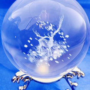 Stag Glass Ball w. Stand