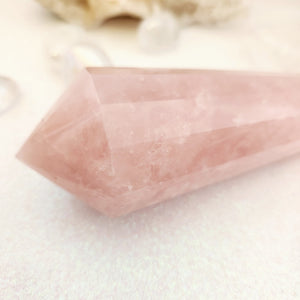 Rose Quartz Vogel