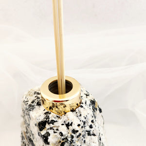 Black Tourmaline in Quartz Diffuser Container