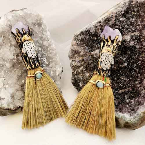 Amethyst Besom Broom (assorted. approx 16x7.7cm)