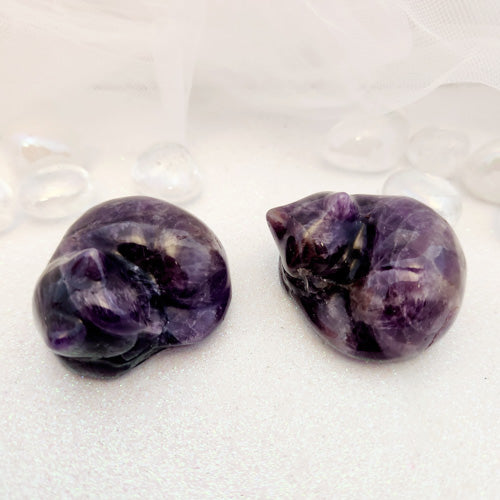 Amethyst Cat (assorted. approx. 3x4.7x4.4cm)
